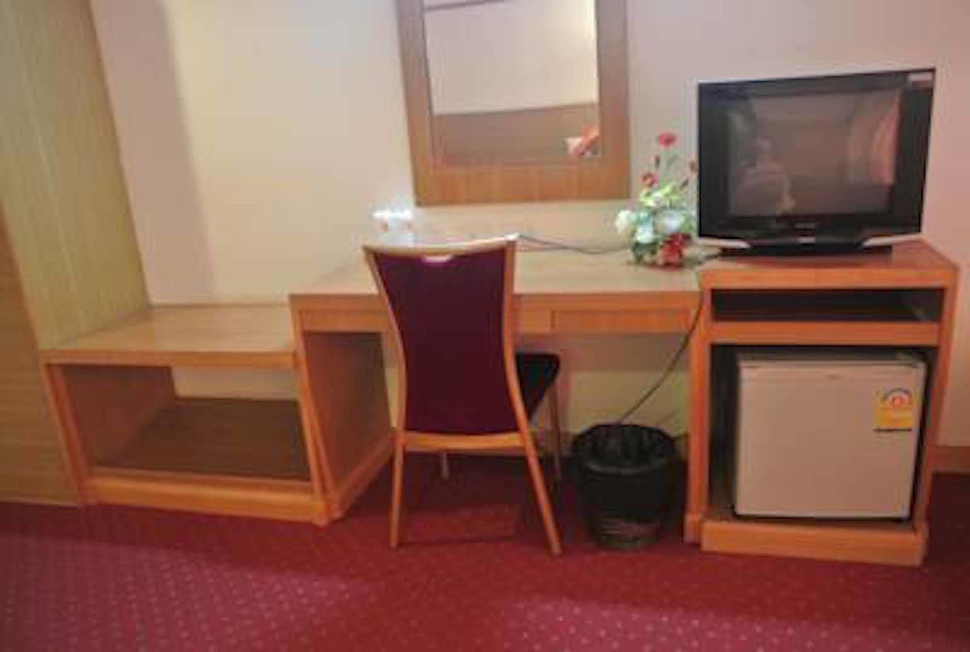 Chaikana Thani Hotel Phatthalung Exteriör bild
