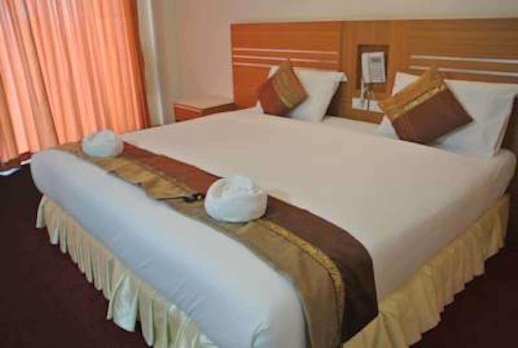 Chaikana Thani Hotel Phatthalung Exteriör bild